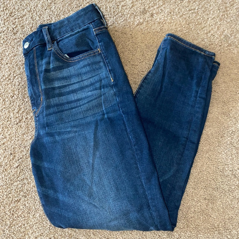 360° Next Level Stretch Curvy Super Hi-Rise Jegging from American Eagle.
